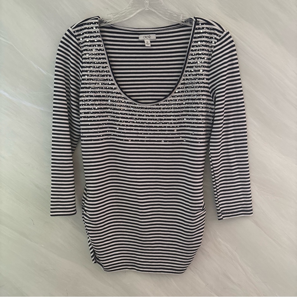 Cache M White/Blue/Metallic Striped Rhinestone Scoop Neck 3/4 Sleeve Top**Read**